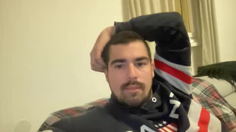 Snapshot of kevinpillobello chatting on December 5, 4:47 pm kevinpillobello online show from December 5, 4:47 pm