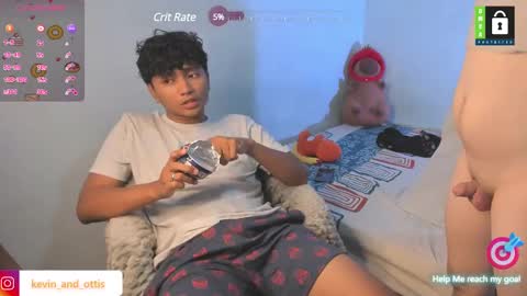 kevin and ottis online show from January 1, 12:00 am