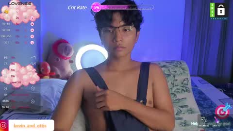 kevin and ottis online show from January 24, 11:45 pm