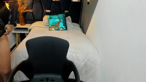 KEYLA BRUNETTE online show from April 17, 11:46 am