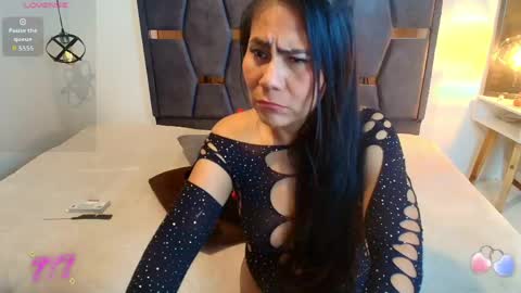 KEYLA BRUNETTE online show from May 31, 12:30 am