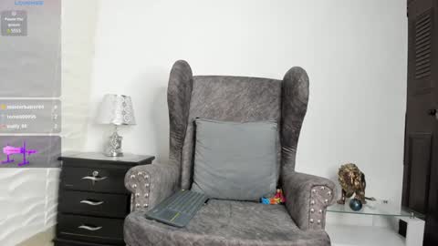 Keila Milf online show from December 26, 4:43 am