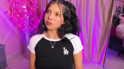 Keyla noa online show from November 28, 7:27 pm