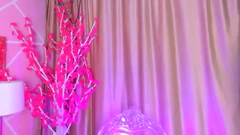 Keyla noa online show from April 17, 11:24 am