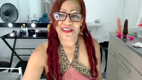 Snapshot of keyla_sensual chatting on July 15, 2:22 pm keyla_sensual online show from July 15, 2:22 pm