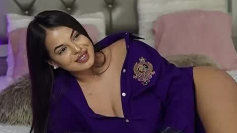 keylaconner online show from January 26, 3:58 pm