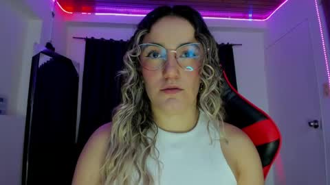 Keyth  online show from April 14, 7:31 pm