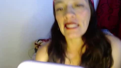 Snapshot of keyti_1980 chatting on February 28, 11:17 pm keyti_1980 online show from February 28, 11:17 pm