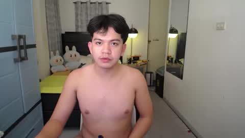 Arch online show from February 9, 6:56 pm