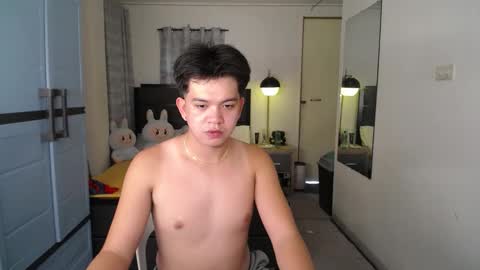 Arch online show from April 21, 7:14 am