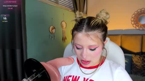 Khali online show from February 22, 7:23 pm