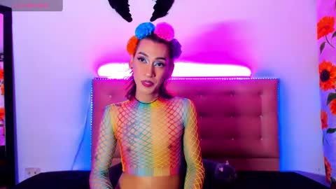 Khandyz online show from January 2, 9:39 pm