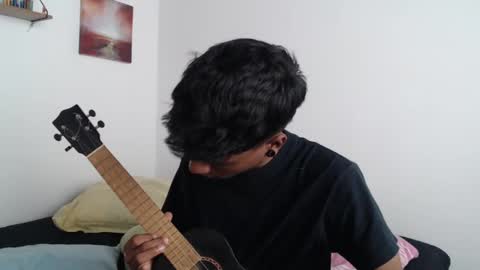 khevinlopezonig online show from December 25, 3:17 pm