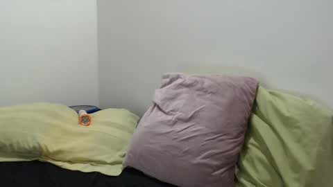 khevinlopezonig online show from December 26, 3:27 am