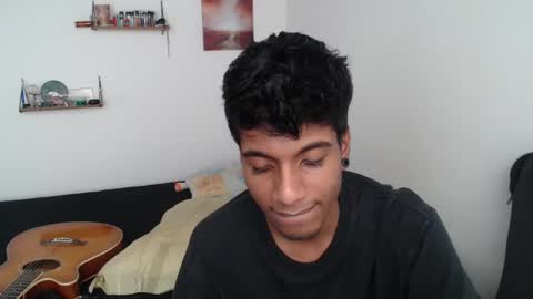 khevinlopezonig online show from February 12, 8:29 pm