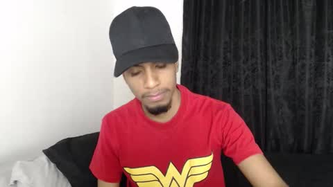 khevinlopezonig online show from September 24, 9:23 am