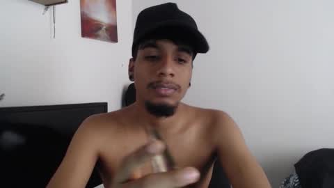 khevinlopezonig online show from October 9, 4:38 pm