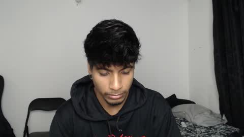 khevinlopezonig online show from October 28, 2:37 am