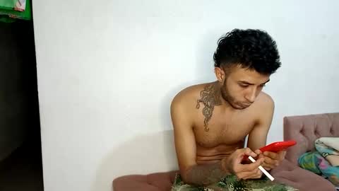 Snapshot of khillerbedoya chatting on January 21, 2:43 am Kevin and Teo online show from January 21, 2:43 am