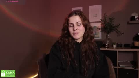 khleostone online show from December 4, 9:34 pm