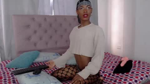 khler_angelis online show from March 1, 7:59 pm