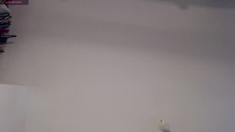 khloe33 online show from April 14, 10:38 pm