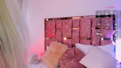 KHLOE online show from March 6, 11:47 am