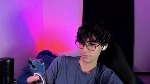 khozler_ online show from November 16, 12:49 am