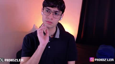 Snapshot of khozler_ chatting on January 11, 12:59 am khozler_ online show from January 11, 12:59 am