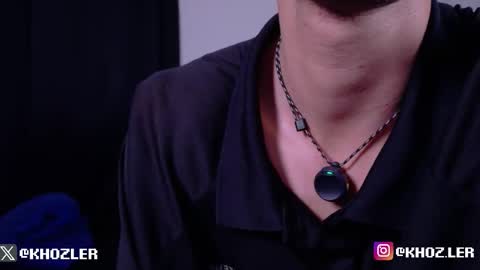 Snapshot of khozler_ chatting on February 16, 2:40 am khozler_ online show from February 16, 2:40 am