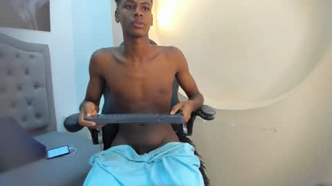 Kris Evans online show from January 7, 9:50 pm