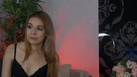 khristybells online show from July 7, 6:47 am