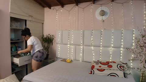    N         M online show from January 29, 11:30 am