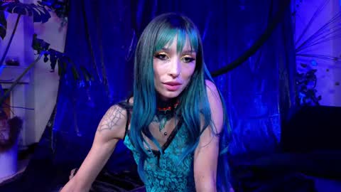 Snapshot of kiannamills chatting on February 27, 11:59 pm Kianna online show from February 27, 11:59 pm