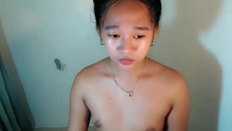 i love bella online show from September 22, 7:43 am