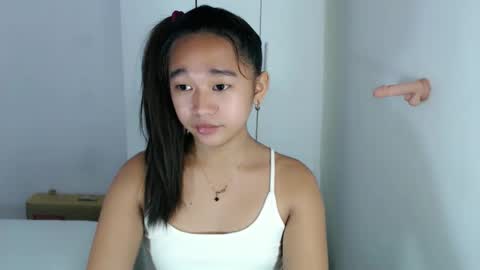 i love bella online show from October 17, 6:49 am