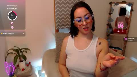 Kiara Bermont online show from December 1, 4:12 pm