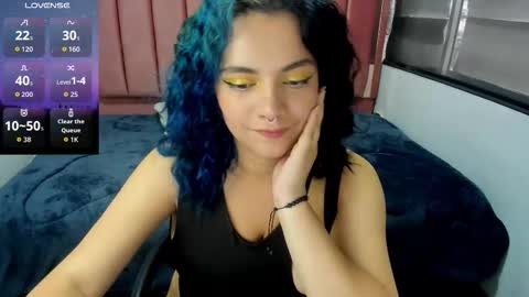 kiara Cruz online show from September 27, 8:36 pm