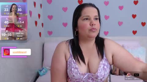 Snapshot of kiara_scottt chatting on September 30, 8:30 am Kiara online show from September 30, 8:30 am