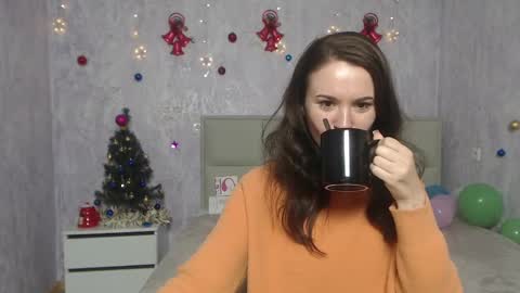 Snapshot of kiaracriegs chatting on January 13, 3:34 am Kara online show from January 13, 3:34 am