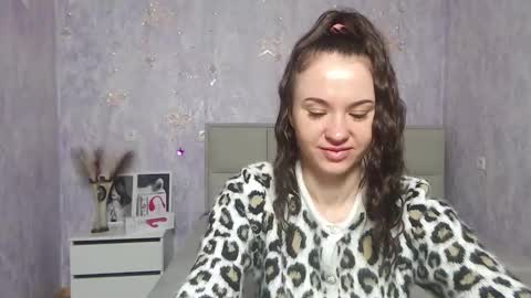 Snapshot of kiaracriegs chatting on January 28, 6:39 pm Kara online show from January 28, 6:39 pm