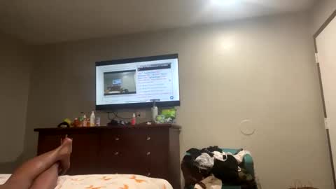 HunneysPlayRoom online show from October 27, 1:04 pm