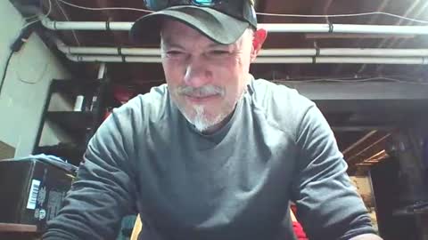 Snapshot of kick_1_down chatting on December 10, 5:00 pm kick_1_down online show from December 10, 5:00 pm