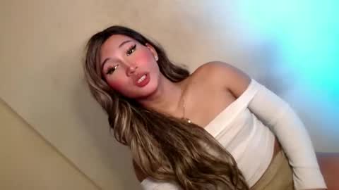 Snapshot of kiera_on_fire chatting on December 18, 7:15 am Kiera online show from December 18, 7:15 am