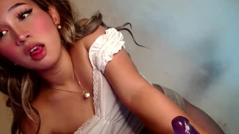 Snapshot of kiera_on_fire chatting on January 11, 9:26 am Kiera online show from January 11, 9:26 am