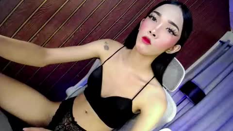 Snapshot of kieramoore chatting on May 16, 3:55 pm kieramoore online show from May 16, 3:55 pm