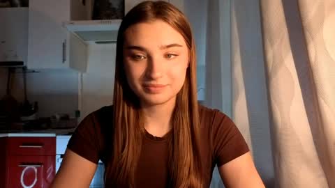 Ola my name is Lissa  Lets hit 10 Thumbs Up together   online show from May 31, 2:24 pm