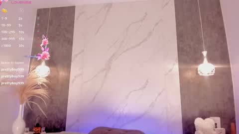 Kim Thompson online show from October 16, 6:31 pm