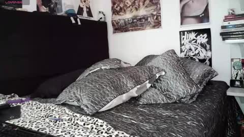 kenny online show from April 18, 7:07 pm