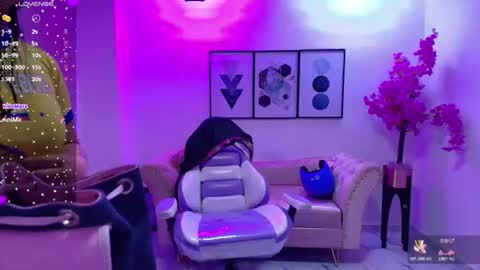 Kitty online show from June 17, 12:29 pm